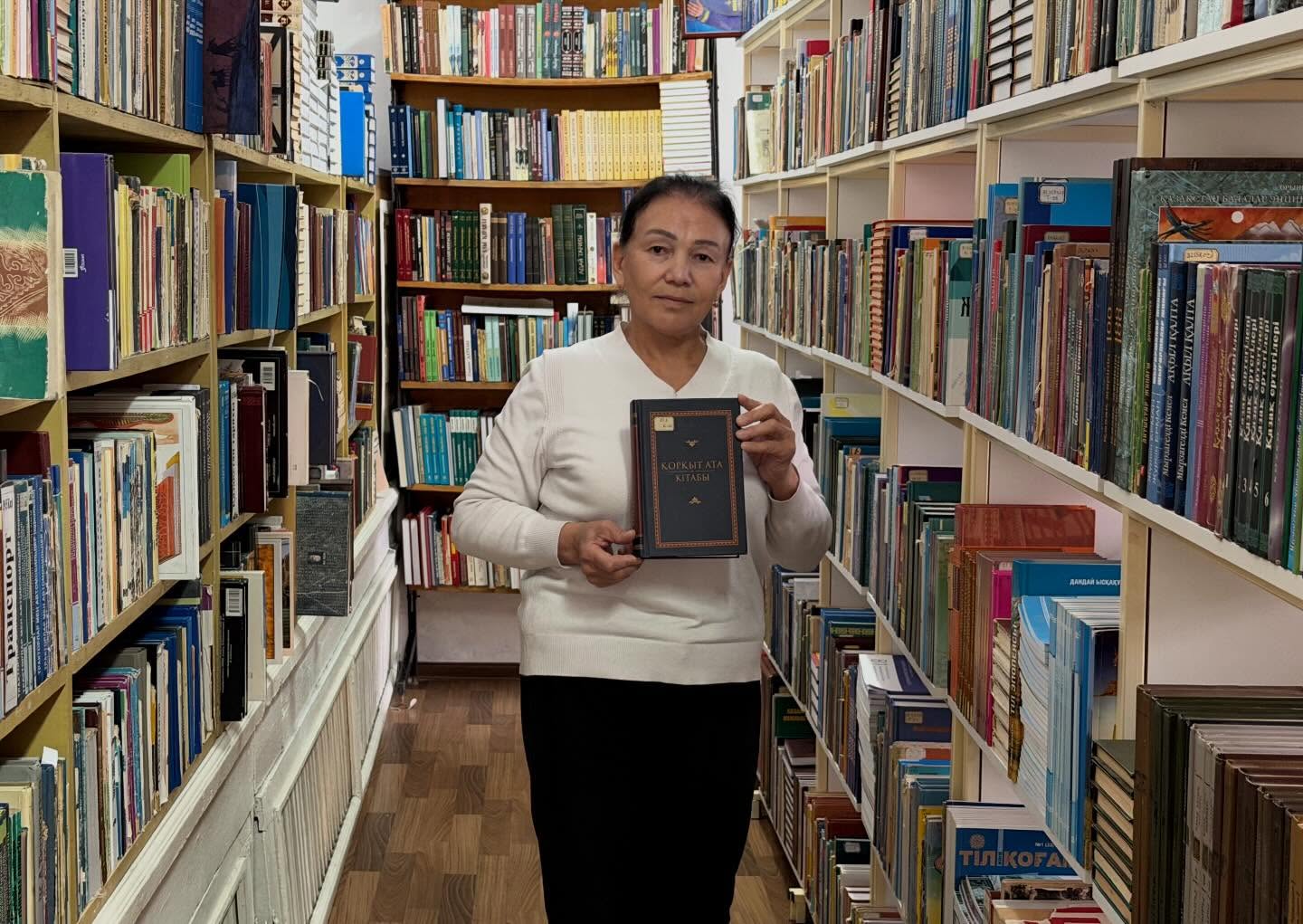 ЧЕЛОВЕК ТРУДА, ПОСВЯТИВШИЙ СВОЮ ЖИЗНЬ КНИГЕ