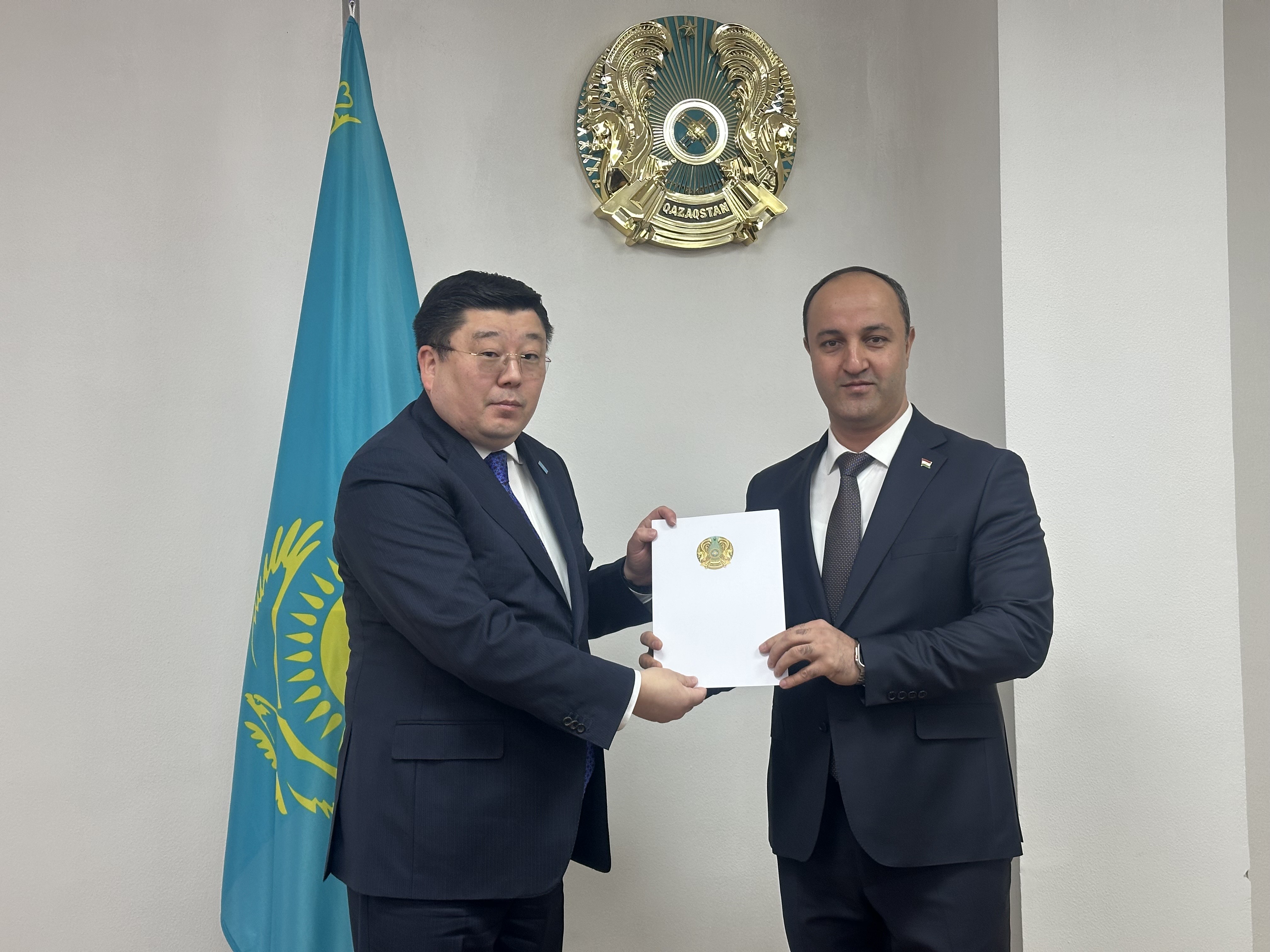 Өкілдік Басшысы Тәжікстанның жаңадан тағайындалған Бас консулымен кездесті