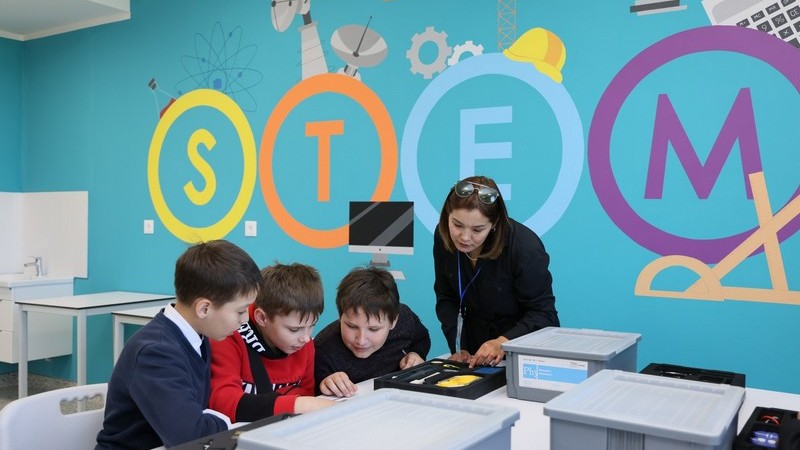 От школы к профессии: Дворец «Кәусар» сотрудничает с техническим университетом Караганды