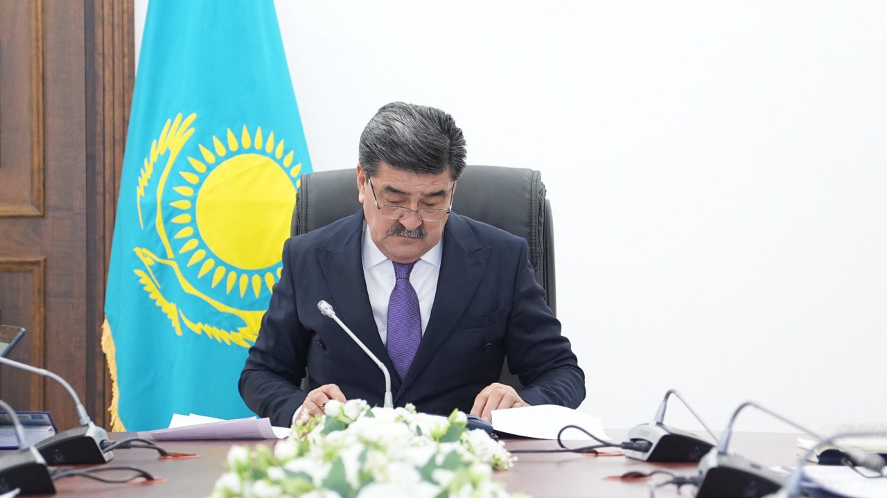 Проведено совещание по проводимым работам на осушенном дне Аральского моря