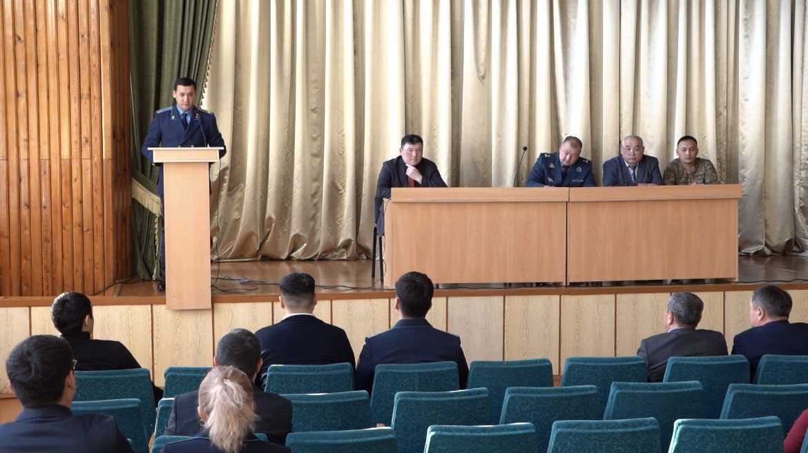 Прокуратурой Акмолинской области проводится разъяснительная работа среди охотников и рыболовов