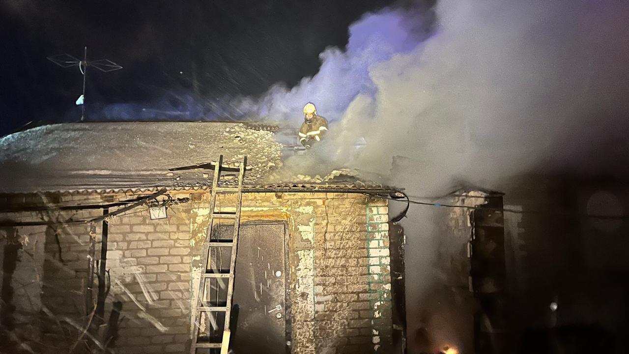 Шесть человек спасены при пожаре в Павлодарской области