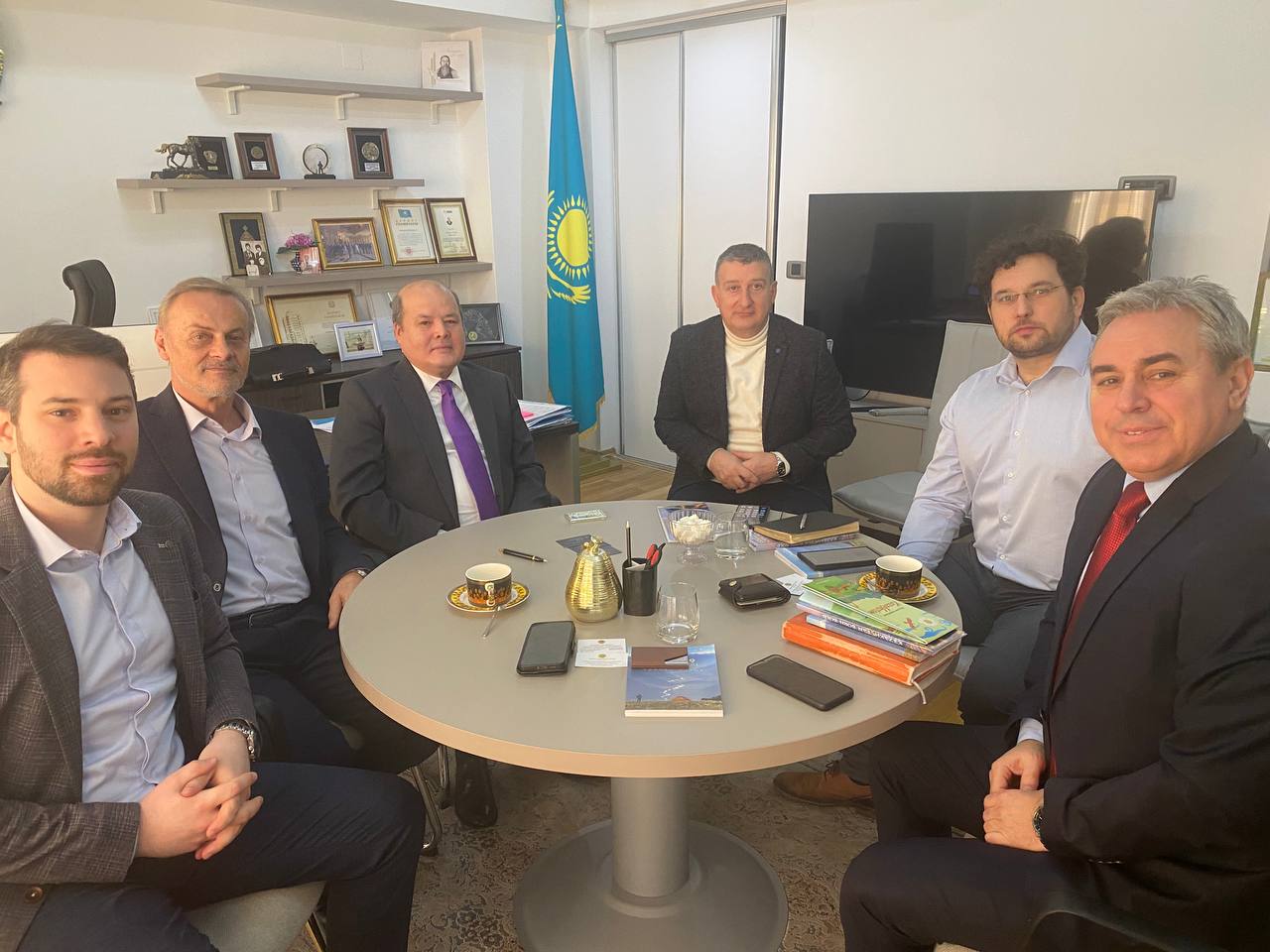 Қазақстанның Елшісі Балқан бизнесінің өкілдерімен кездесті