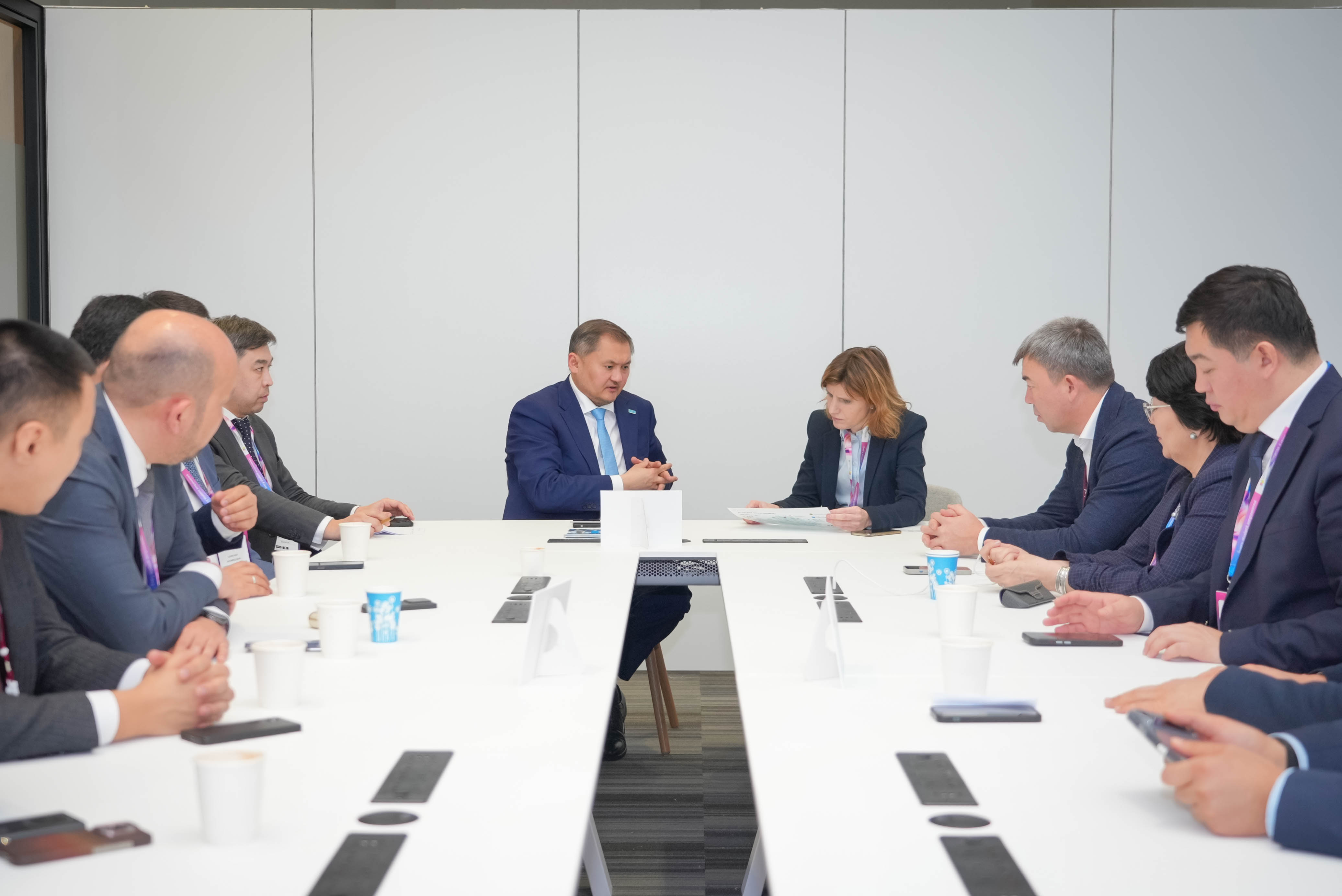 Bett Show 2026: Саясат Нурбек провел рабочие встречи с ведущими мировыми технологическими компаниями