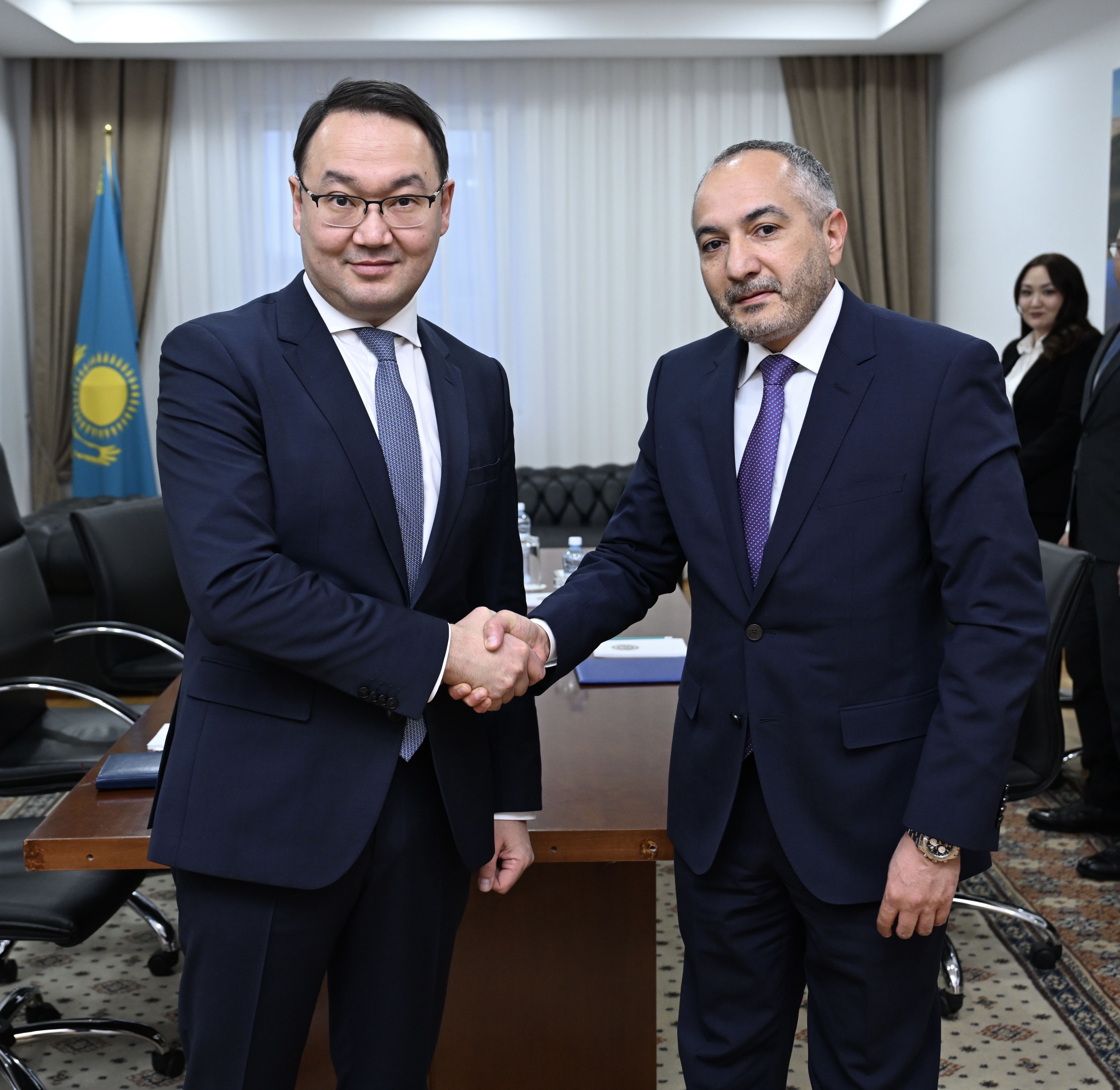 Қазақстан СІМ-де БҰҰ Босқындар ісі жөніндегі Жоғарғы комиссары басқармасының Орталық Азиядағы өкілдігінің жаңадан тағайындалған басшысымен кездесу өтті