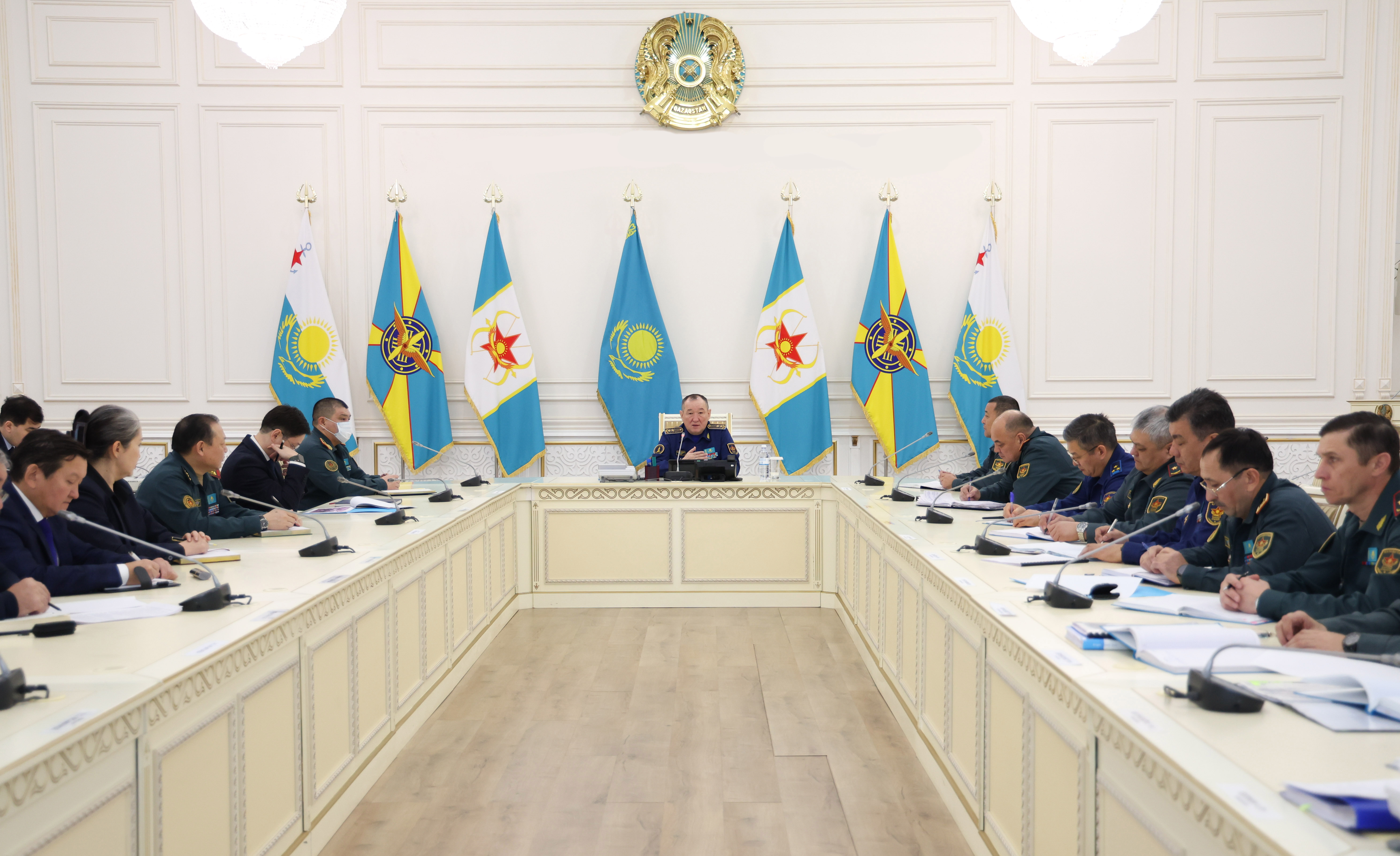 Қорғаныс министрлігінде Ұлттық құрылтай идеялары аясындағы міндеттер айқындалды