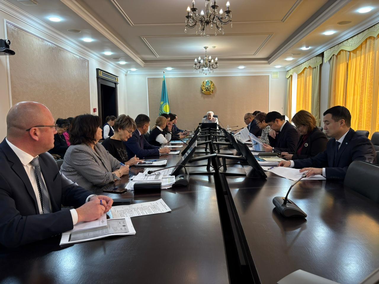 Депутаты рассмотрели вопросы дорожной инфраструктуры и АПК