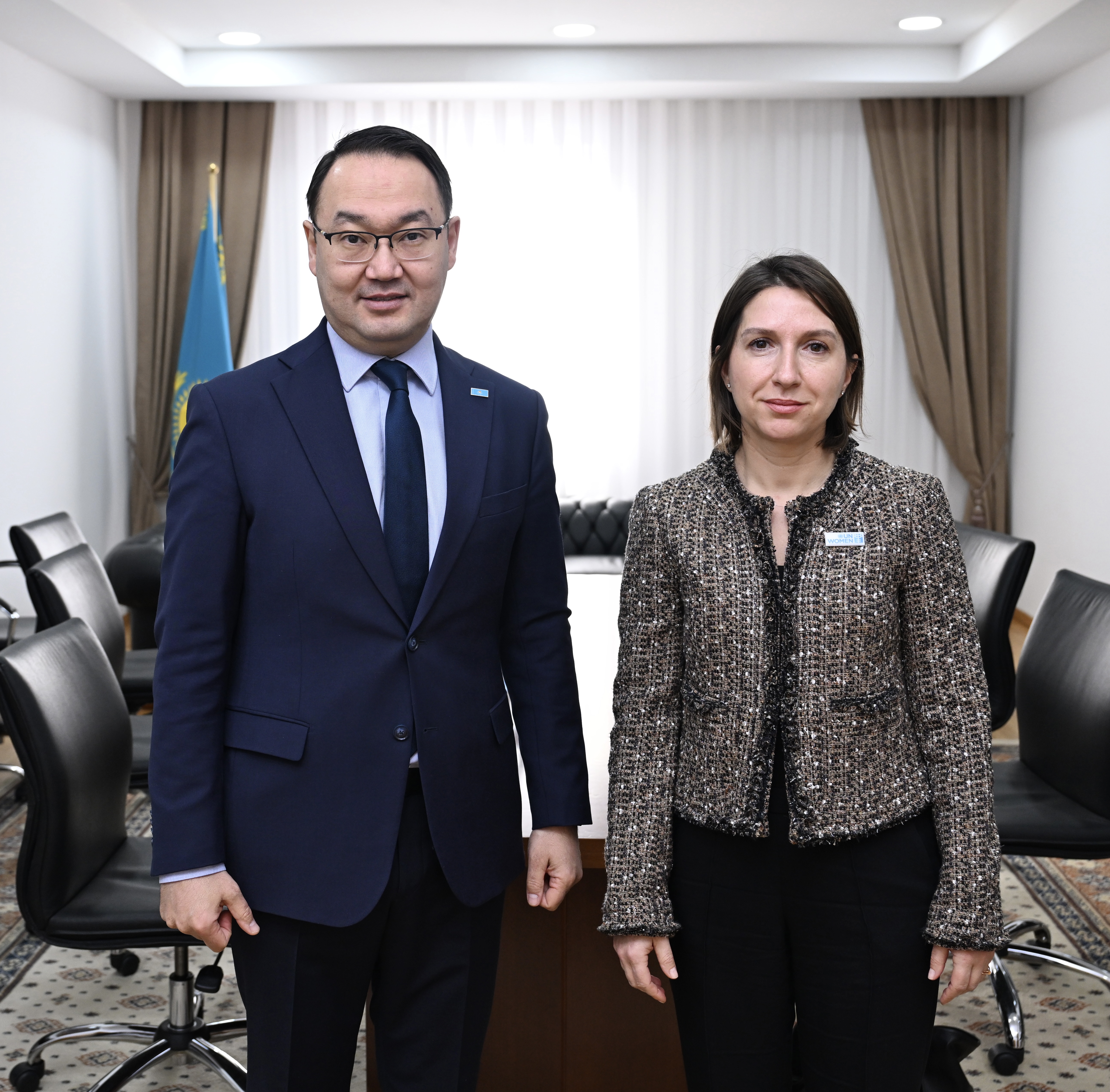 Қазақстан СІМ-де «БҰҰ-әйелдер» кеңсесінің жаңа басшысымен гендерлік теңдік мәселелері талқыланды