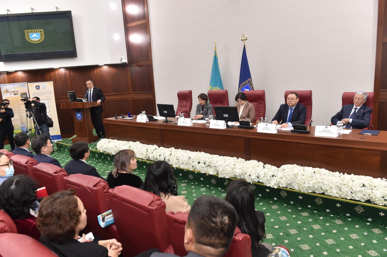 ҚазҰУ-да Абайдың 180 жылдығын қорытындылаған Ғылыми кеңес өтті