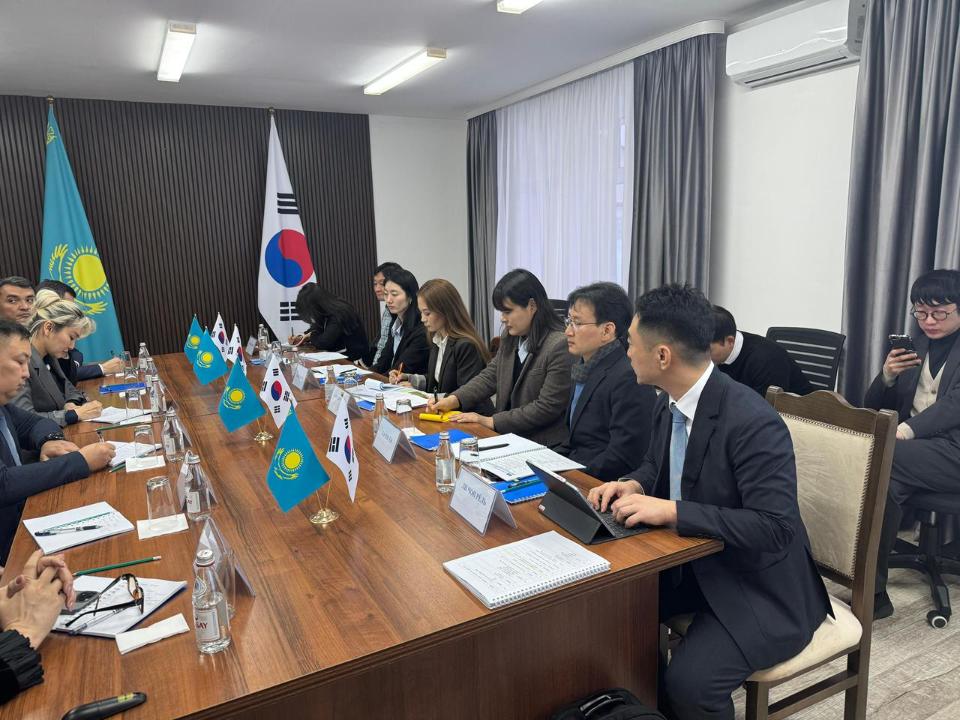 В Алматы проходит второй этап отбора в рамках системы Employment Permit System (EPS)