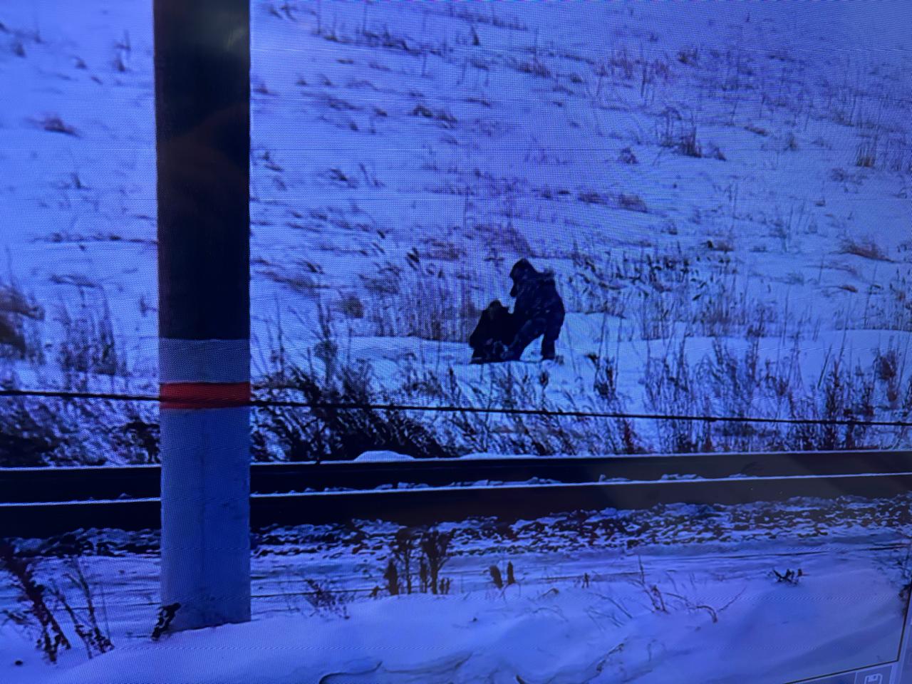 Алкоголь и мороз — смертельно опасное сочетание: в СКО полицейские и медики спасли замерзающего мужчину