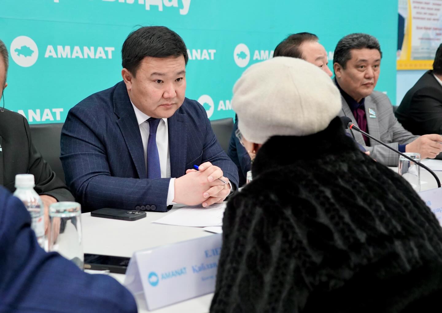 В КЕНТАУ ПРОШЁЛ ВЫЕЗДНОЙ ОБЩЕСТВЕННЫЙ ПРИЁМ ПАРТИИ «AMANAT»