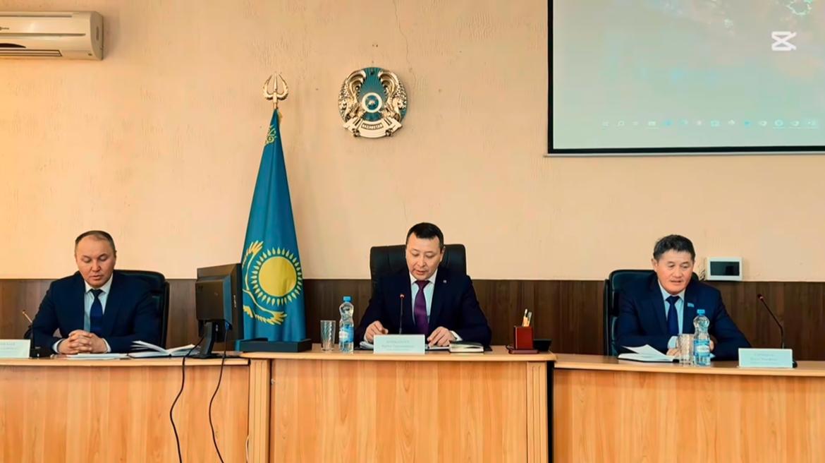 Сегодня в актовом зале районного акимата под председательством акима района состоялось заседание акимата.