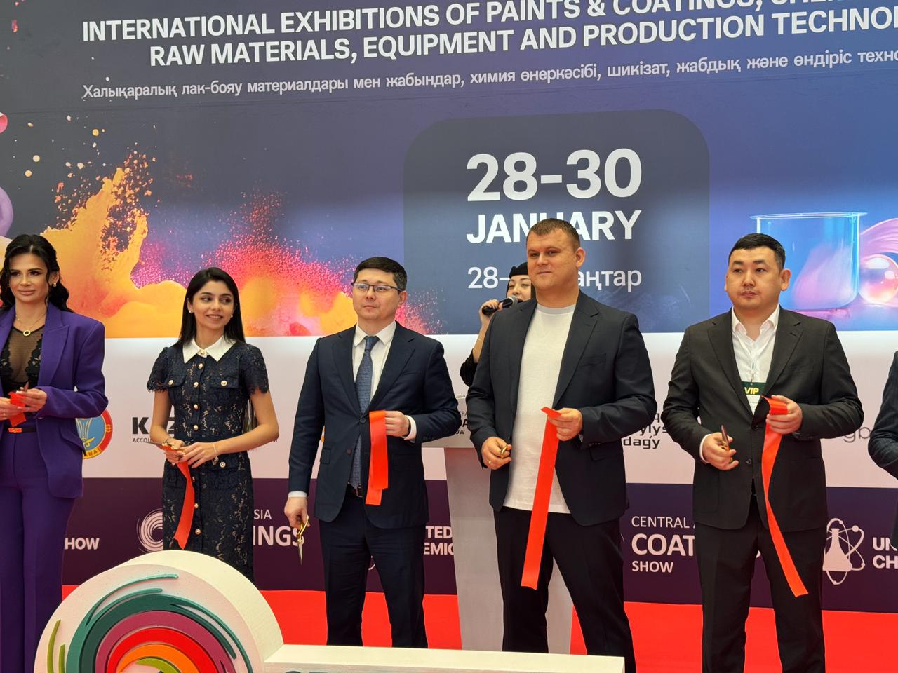 В Астане проходят международные выставки Central Asia Coatings Show 2026 и United Chemical Show 2026