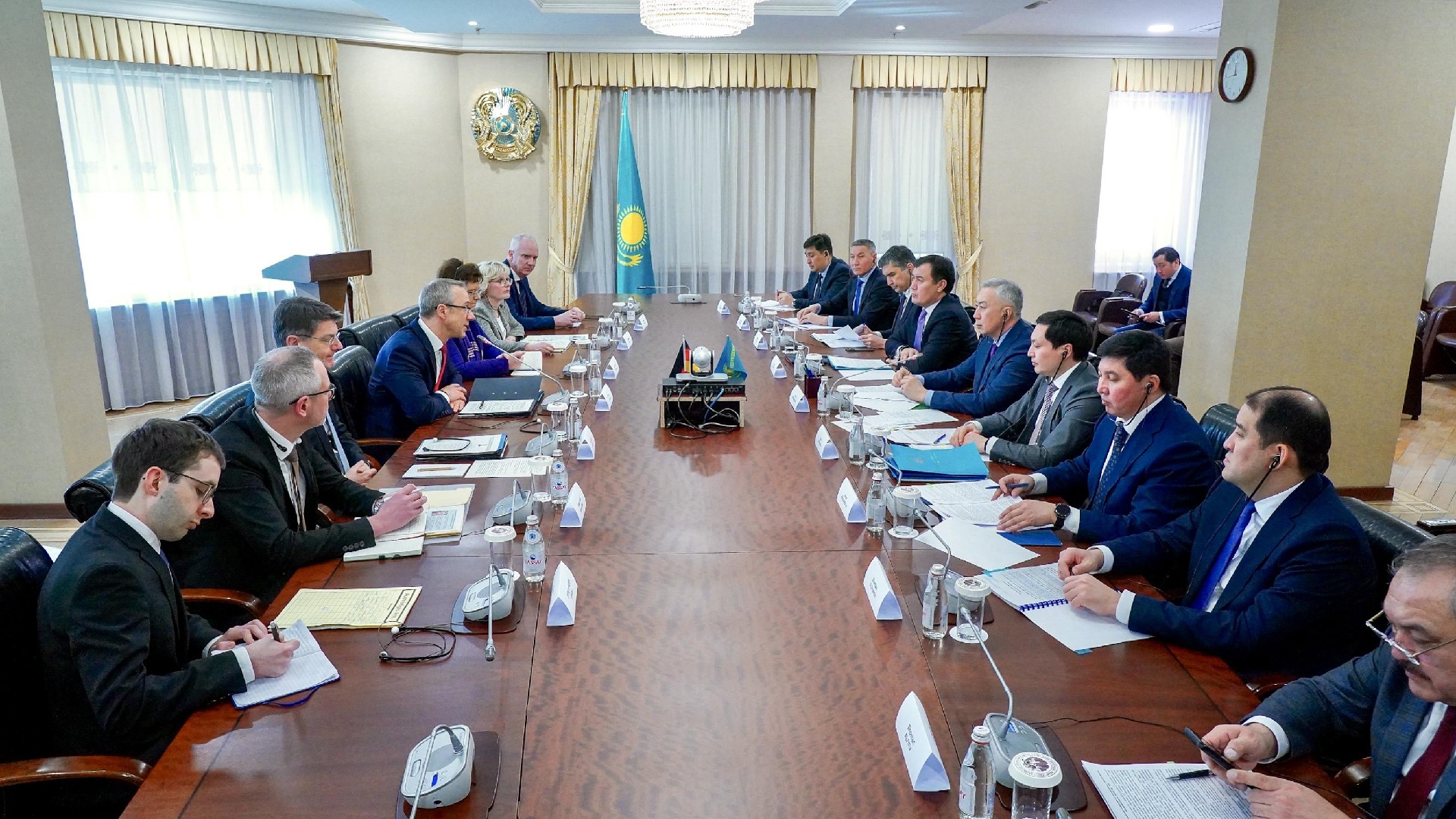 Қазақстан мен Германия сауда-инвестициялық әріптестікті тереңдету бағытын растады