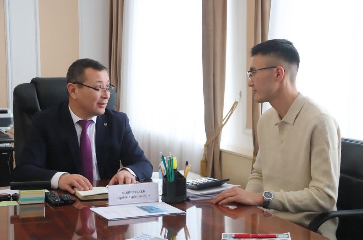 Аким района принял руководителя компании «Слон» Нурлыбека Руслановича, который оказывает услуги в сфере наружной рекламы.