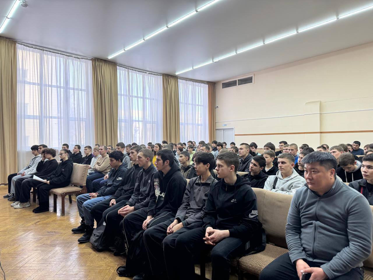 Көрсетілім процесі: желідегі есірткі бизнесі немен аяқталады