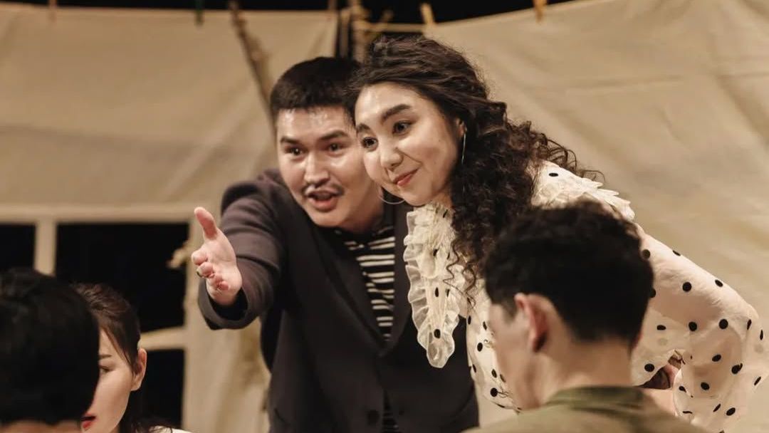 «Театр жүрекпен сөйлейді»: қарағандылықтарды өмірлік құндылықтар жайлы спектакль премьерасына шақырады