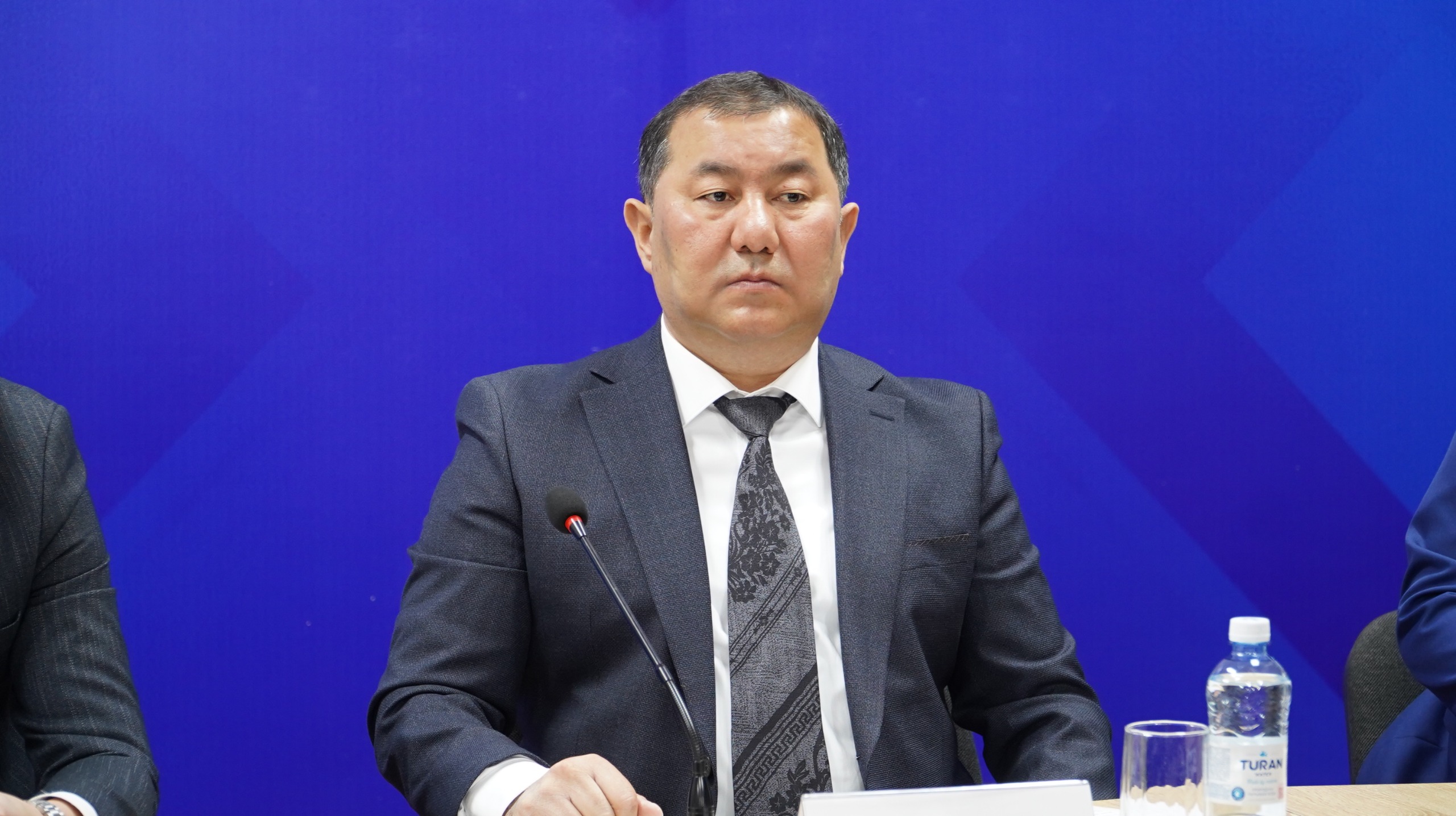 Әулиеата ауданының әкімі тұрғындармен кездесті