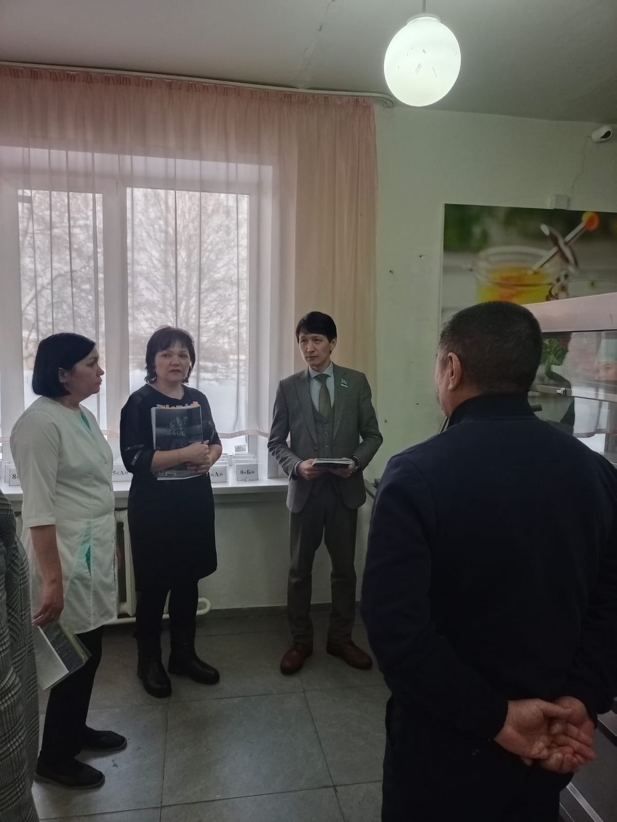 Алтай қаласында мектептердегі ақылы тамақтану құнына мониторинг жүргізілді