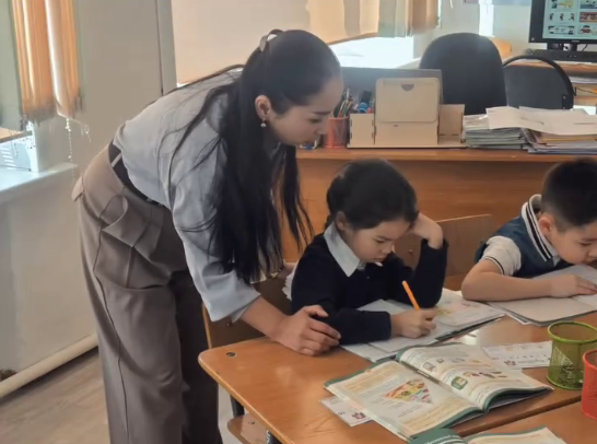 Константинов ЖОББ мектебінде әдістемелік қолдау көрсету мақсатында мониторинг жүргізілді