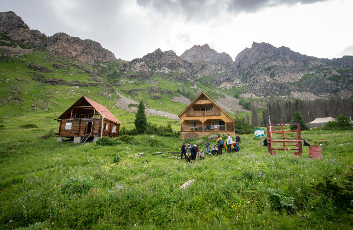 Жетісудағы экологиялық туризм: ұлттық парктерге келушілер саны бір жылда 40 мыңға жетті