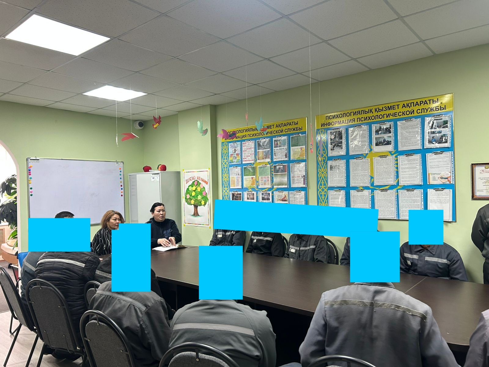 29 қаңтарда Қарағанды облысы бойынша адам құқықтары жөніндегі уәкіл өкілдігінің қызметкерлері Қарағанды облысының ҚАЖ № 29 мекемесінде сотталғандар (шетел азаматтары) арасында құқықтық түсіндіру жұмыстарын жүргізді