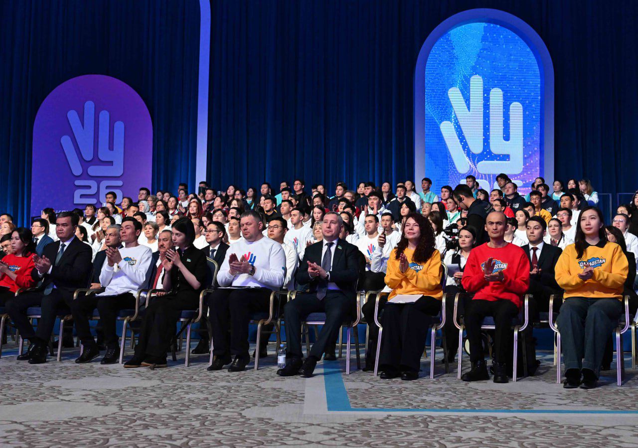 Қасым-Жомарт Тоқаев сын сағаттарда волонтерлер кез келген шаруаға зор жауапкершілікпен қарап, белсенді жұмыс істегенін айтты