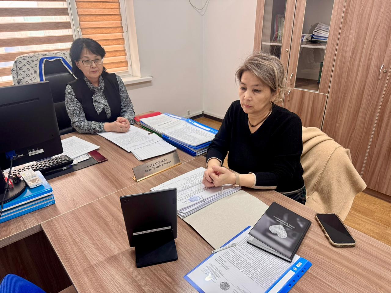 2026 жылғы 29 қаңтарда Тамақтану стандартының талаптарының енгізілуі аясында озық тәжірибені апробациялауға арналған үлгілік мектептерде жүргізілген мониторинг нәтижесіндегі талдау бойынша Маңғыстау облысының санитариялық-эпидемиологиялық бақылау департаменті (әрі қарай-Департамент) басшының орынбасары Б.Сатқанбаеваның төралығымен кезекті апталық кеңес өткізілді.