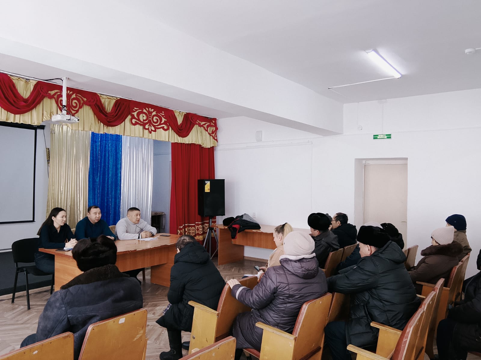 Достық ауылдық округінде «Төрт түлік» мобильді қосымшасын пайдалану тәртібі туралы түсіндірме жұмыстары жүргізілді