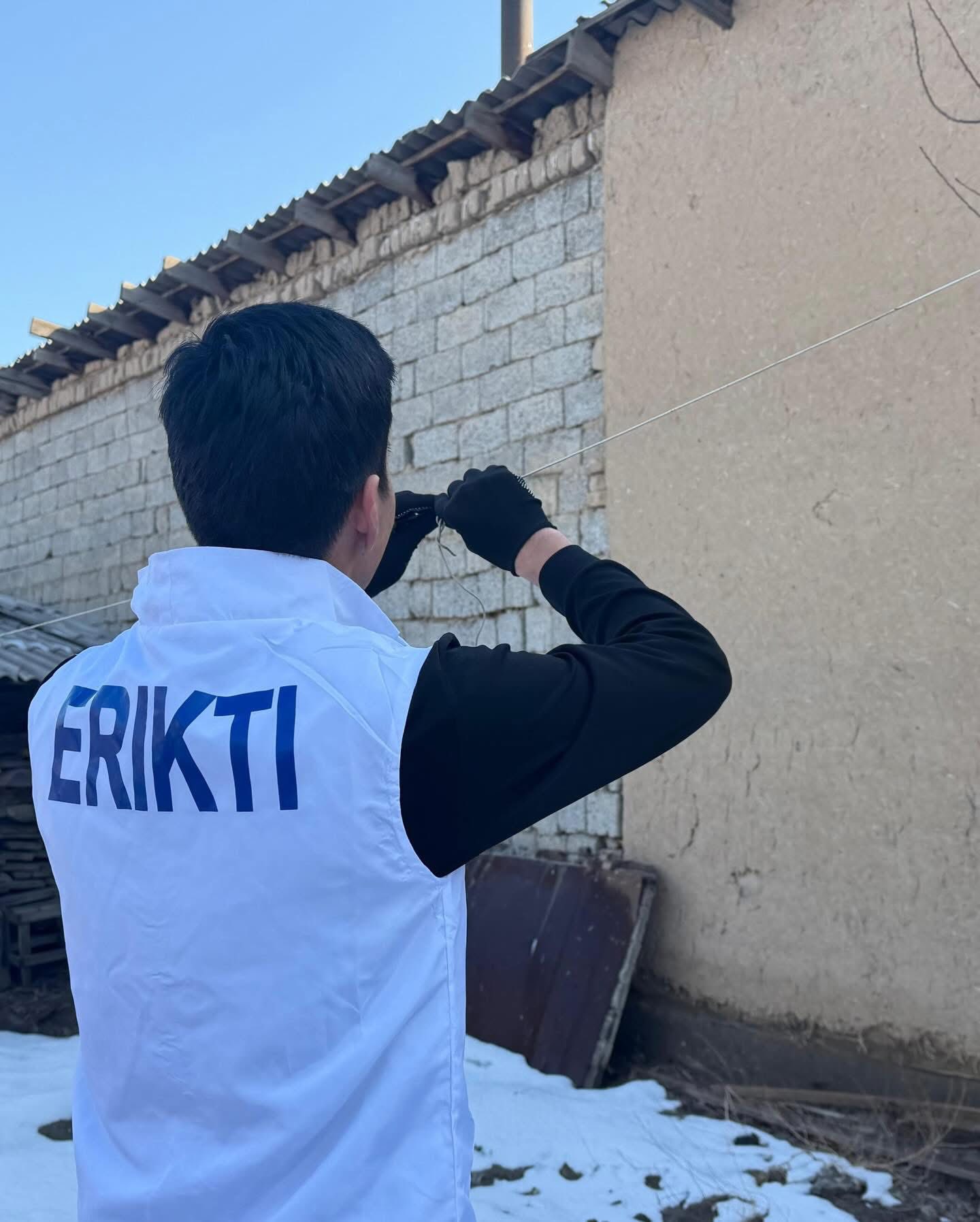 ТҮРКІСТАНДА «ТАЗА ҚАЗАҚСТАН» БАҒДАРЛАМАСЫ АЯСЫНДА ЖАЛҒЫЗБАСТЫ ҚАРТТАРҒА КӨМЕК КӨРСЕТІЛДІ