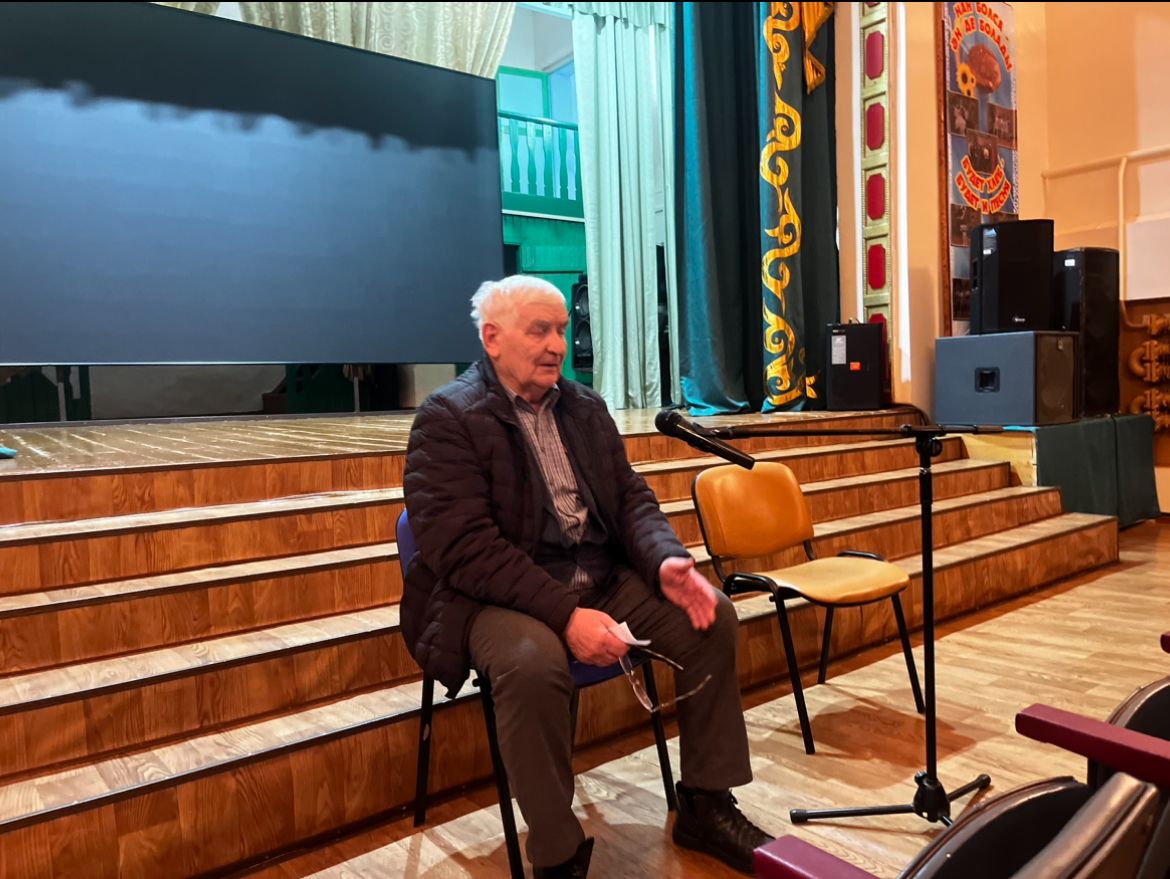 Қоғамдық медиаторды тағайындау мәселесі бойынша Красноармейск ауылдық округінің жергілікті қоғамдастық жиналысы.