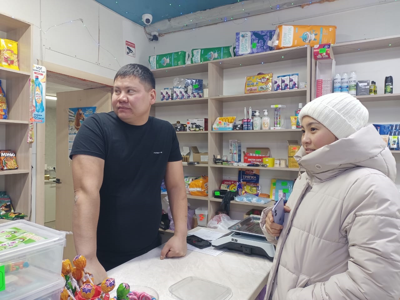 2026 жылға арналған әлеуметтік маңызы бар азық-түлік тауарларының тізбесі бойынша жеке кәсіпкерлер Н. Әбдіғалиевамен және Р.Кадербаевпен ақпараттық-түсіндіру іс-шаралары өткізілді.