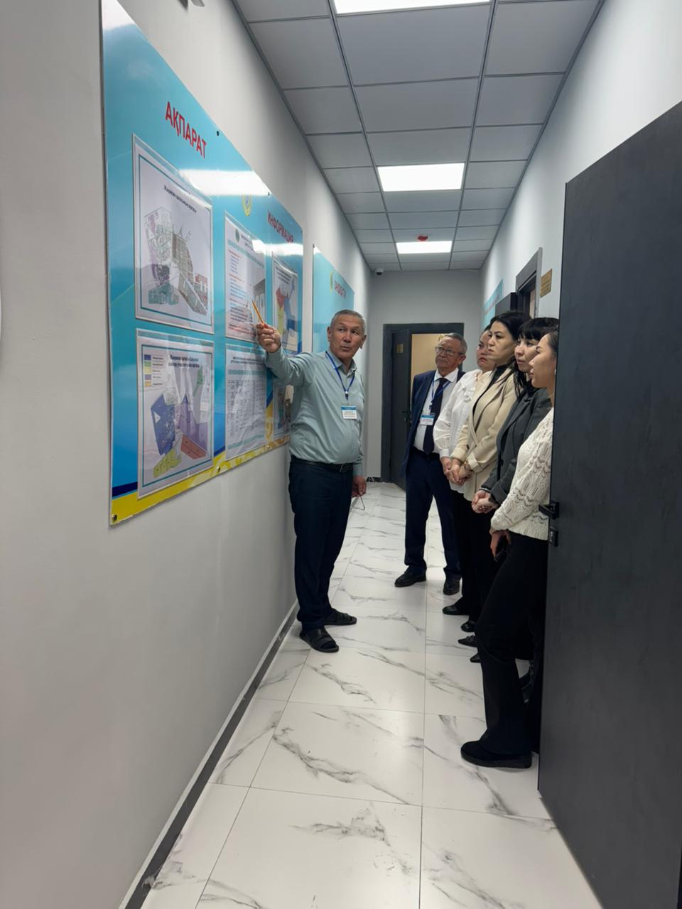 Жаңаөзен қалалық сайлау комиссиясында «Ашық есік» күні өтуде