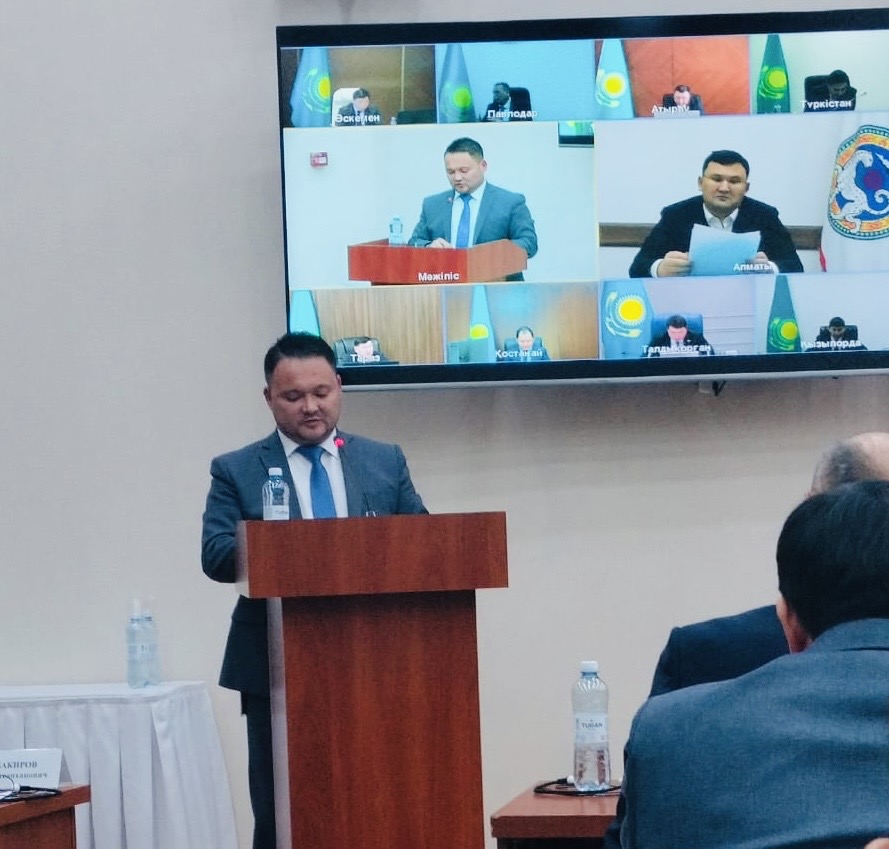 Қазақстан Республикасы Парламенті Мәжілісінде баяндама