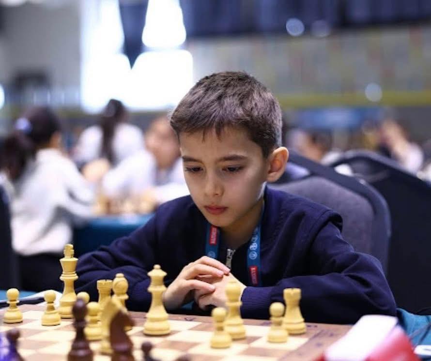 ТҮРКІСТАНДЫҚ ЖАС ШАХМАТШЫ ЕЛ ЧЕМПИОНЫ АТАНДЫ