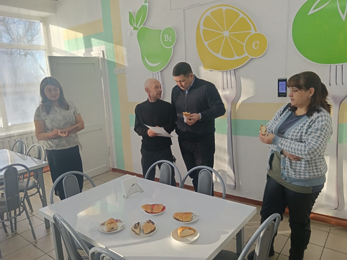 Мектеп асханаларына мониторинг жүргізу туралы Ағымдағы жылдың 29 қаңтар күні ведомствоаралық сараптау тобының мүшелері Тайынша қаласындағы №4 орта мектебінің асханасында тамақ сапасына мониторингі жүргізілдіді. Мониторинг барысында бағалау комиссиясының жұмысы және тамақтанудың бірыңғай нормалар мен санитарлық талаптарға сәйкестігі қаралды.