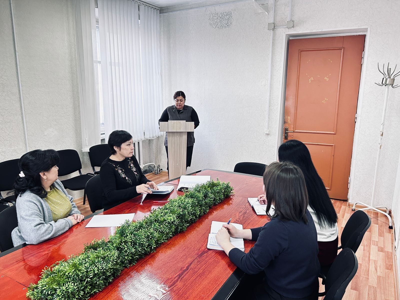 Бұланды аудандық мәслихаты аппаратының оқуы