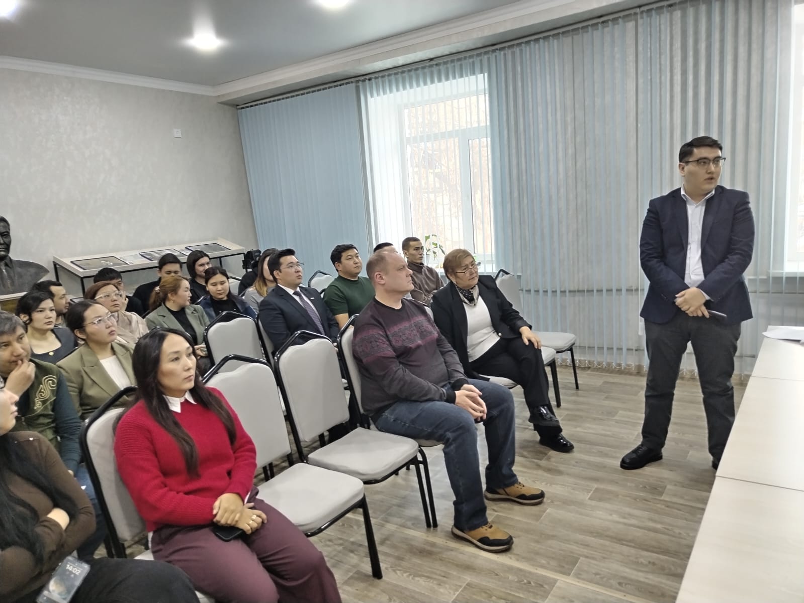 «SEMEI» телеарнасының ғимаратында Абай облысы Әділет департаментінің зияткерлік меншік құқығы бөлімінің қызметкерлері «Авторлық құқық және сабақтас құқықтар туралы»Қазақстан Республикасының Заңына енгізілген өзгерістер мен толықтыруларды түсіндіруге бағытталған телеарна қызметкерлерімен семинар өткізілді