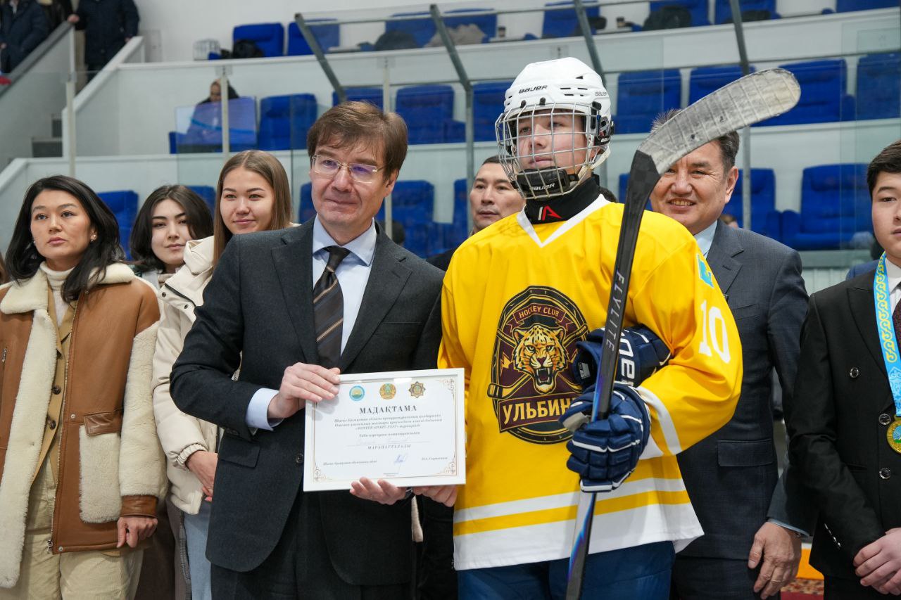 WinterSport-Fest жастар арасындағы хоккей турнирінің финалы өз мәресіне жетті. Іс-шараны Шығыс Қазақстан облысының прокуратурасы және облыс әкімдігі бірлесіп ұйымдастырды.