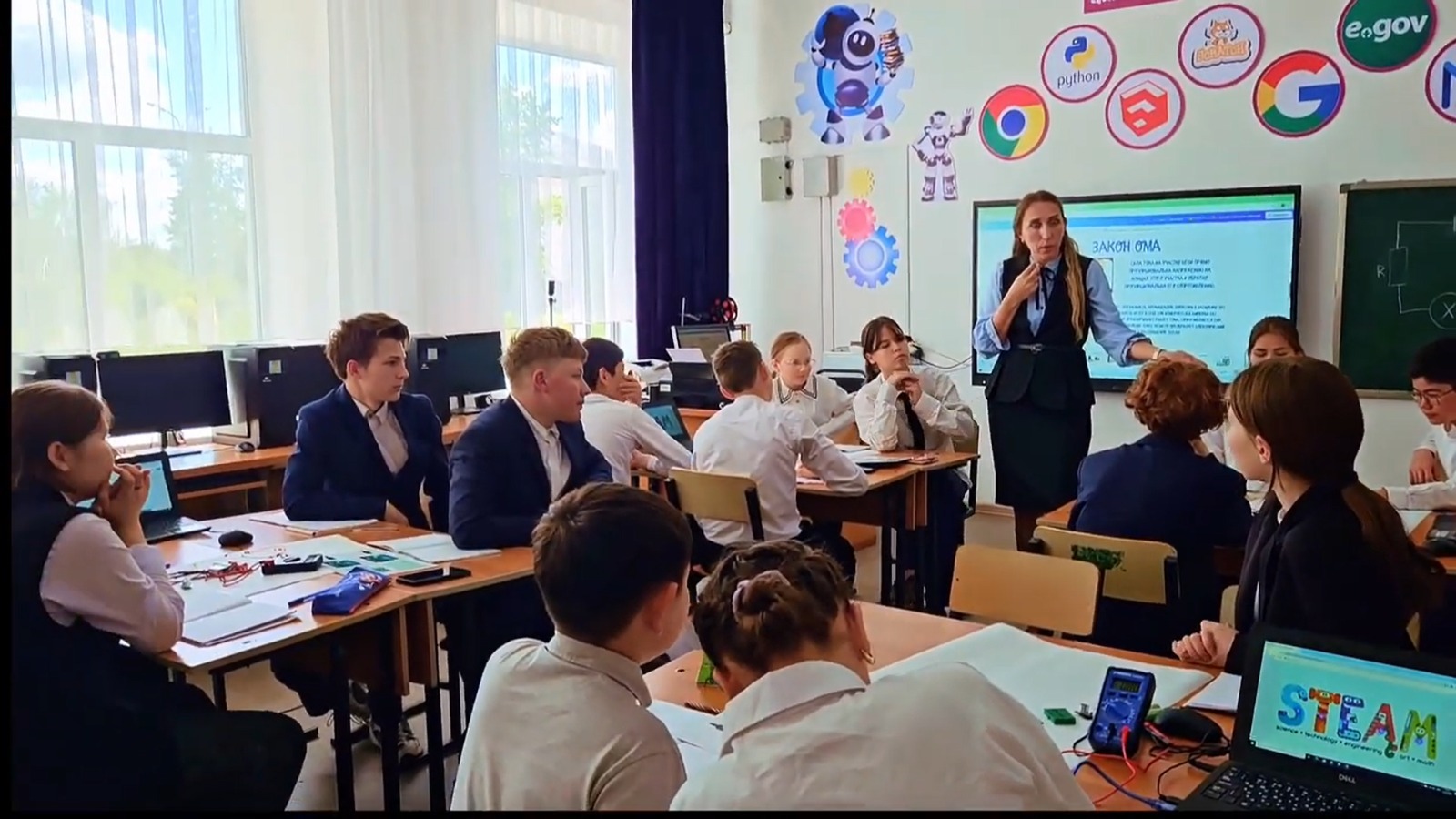 Қарағанды облысының педагогы ауыл мектебі туралы қалыптасқан түсінікті өзгертуде