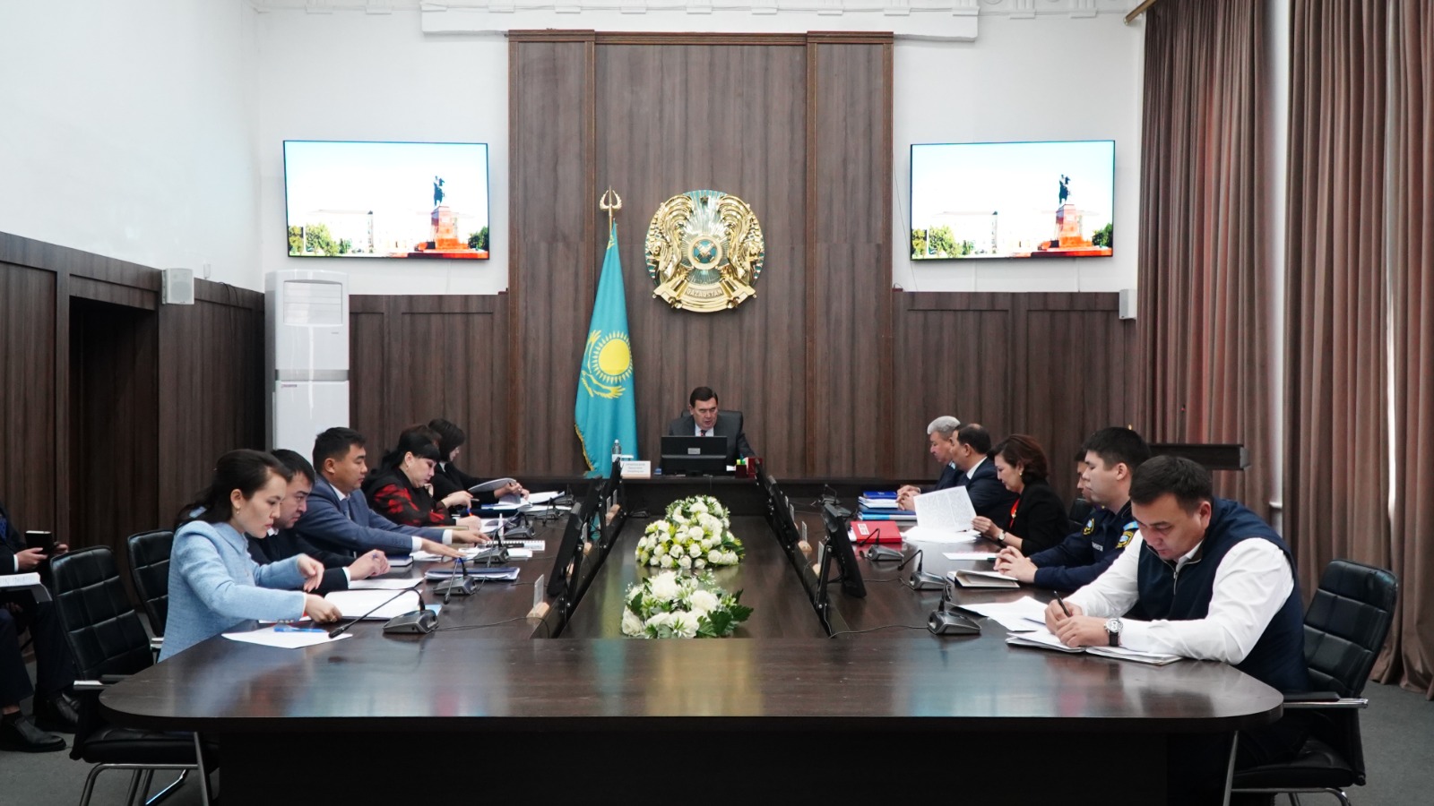 Тазалықтан инфрақұрылымға дейін: екі ауданның 2026 жылға жоспары айқын