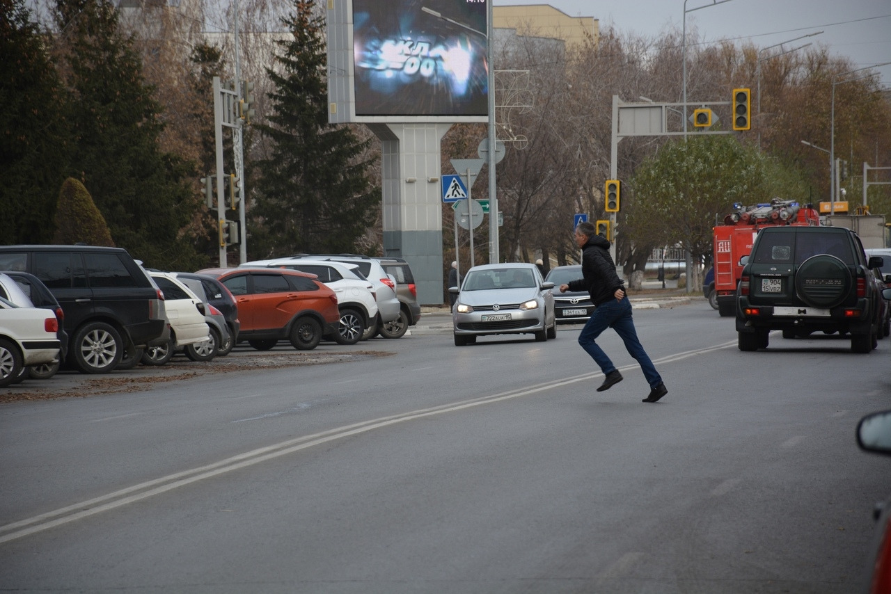 СҚО полицейлері хабарлайды: облыстағы әрбір үшінші жол-көлік оқиғасы — жаяу жүргіншілерді қағу