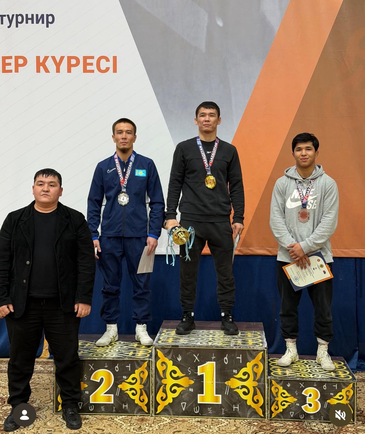 В Караганде прошел международный турнир по греко-римской борьбе среди взрослых памяти Нуркена Абдирова