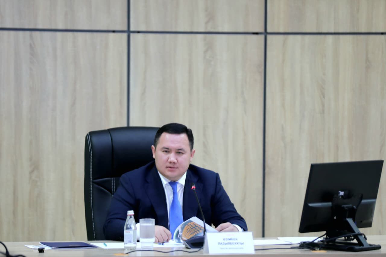 АППАРАТТЫҚ МӘЖІЛІСТЕ  БАҒА ТҰРАҚТЫЛЫҒЫ МЕН ГАЗ ҚАУІПСІЗДІГІ МӘСЕЛЕЛЕРІ ҚАРАЛДЫ