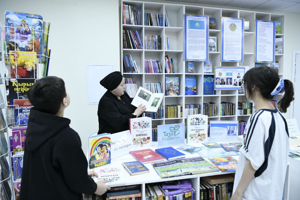 «Таза Қазақстан»: в Астане прошла книжная выставка «Экология – ел тағдыры»