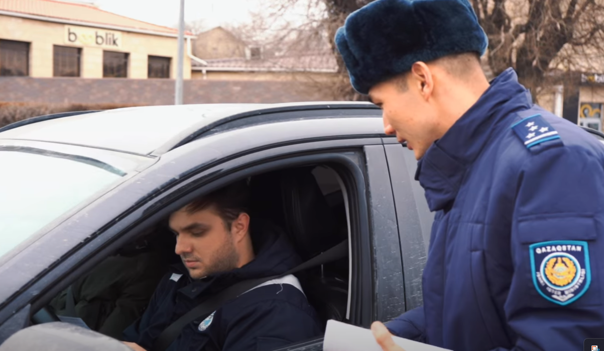 В Атырауской области водителям разъяснили меры защиты от интернет-мошенничества