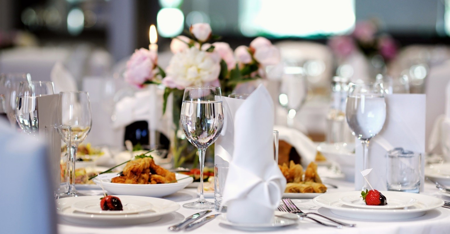 В Бурабайском отеле урегулирован спор по новогоднему гала-ужину: потребителю возвращена сумма оплаты