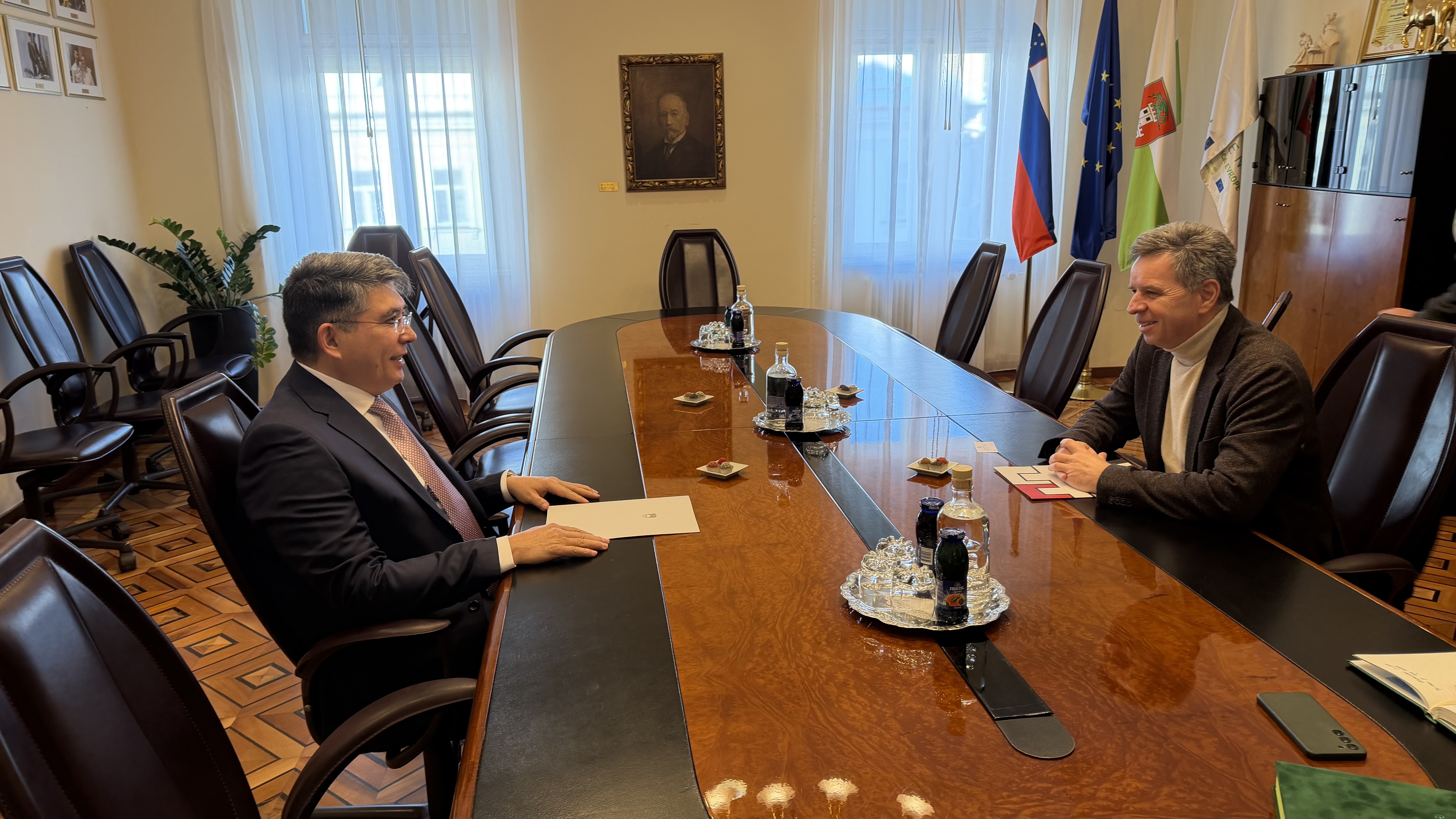 Астана мен Любляна бауырластық байланыстарды нығайтуда