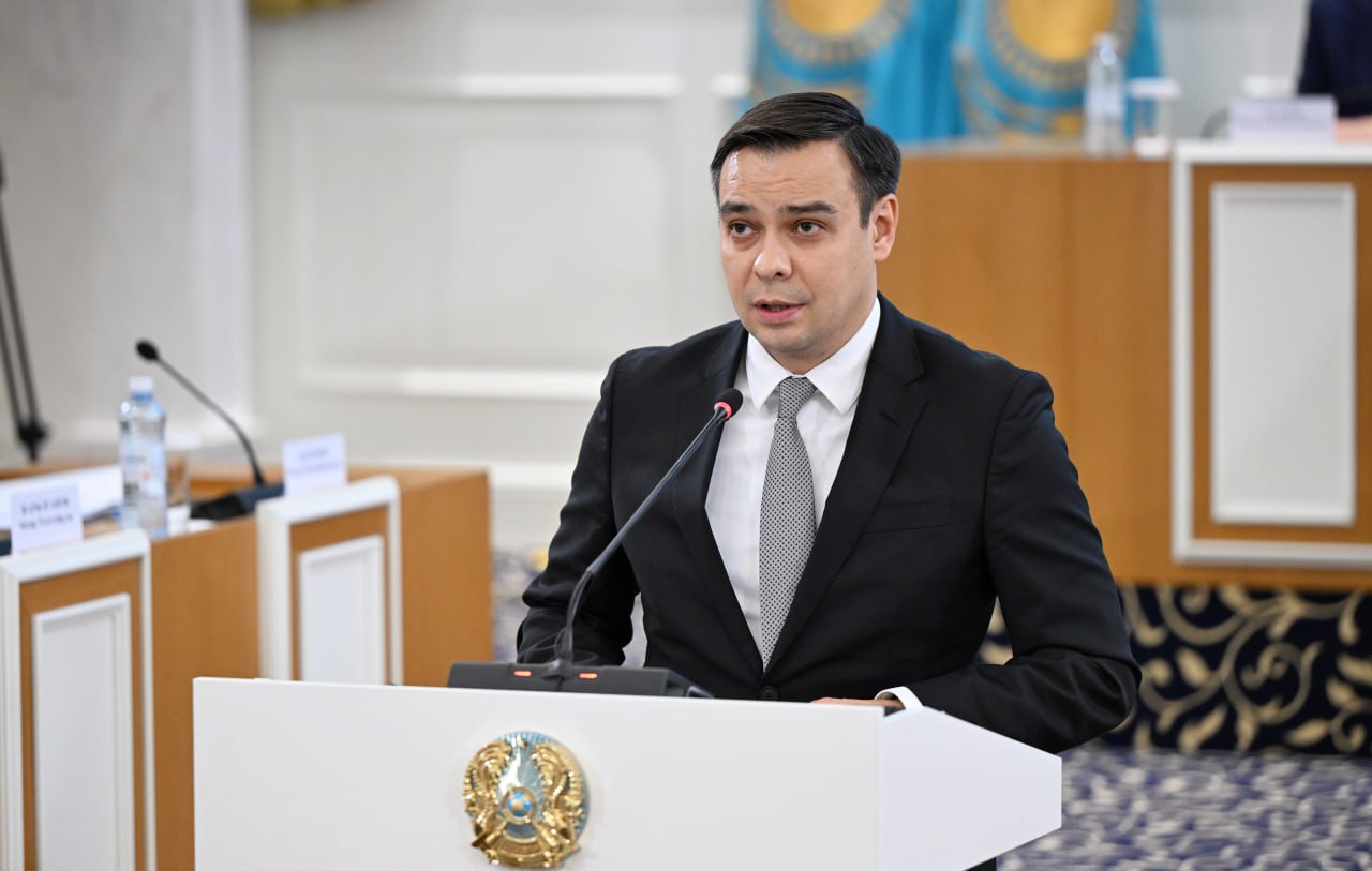 Жүргізілген жұмыс пен талқылаудың кеңдігі жаңа Конституция жобасын бүкілхалықтық референдумға шығаруға мүмкіндік береді – Артур Ластаев